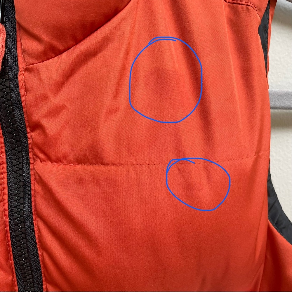 Old Navy Kids Orange Puffer Vest - Size 8 - Picture 8 of 8